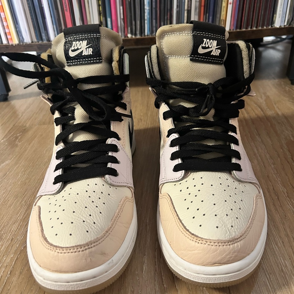 🐰🐰Nike Jordan 1 High Zoom Air🐰🐰 - Picture 2 of 5